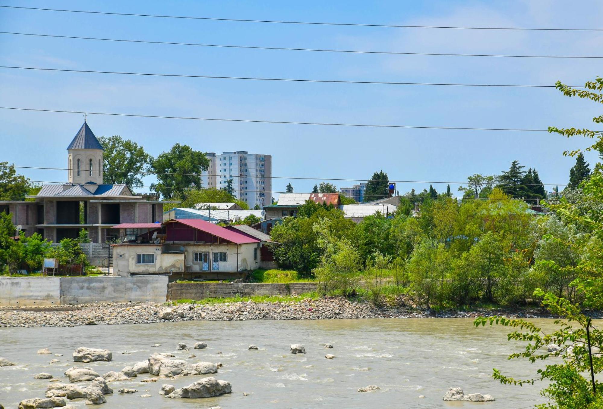 Just Inn Kutaisi Dış mekan fotoğraf
